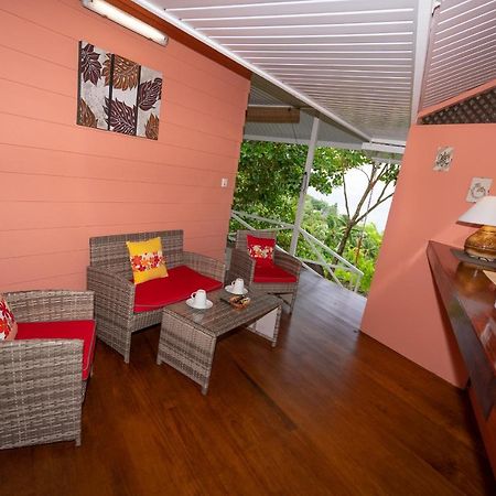 Bora Bora Holiday'S Lodge Екстер'єр фото